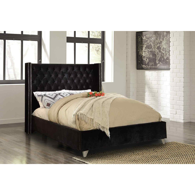 Queen upholstered on sale bed black